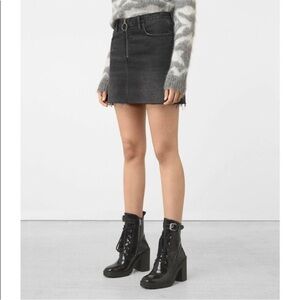 AllSaints Jasper Faded Black Denim Zip Front Frayed Hem Mini Skirt sz 6